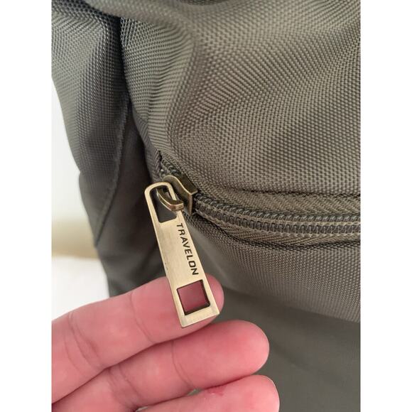 Travelon Anti-Theft Lined Crossbody Round Hobo Shoulder Bag Olive Green - Picture 6 of 9